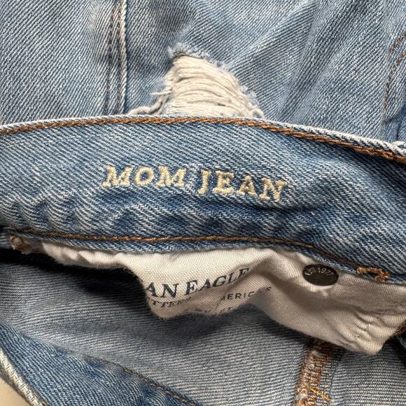 American Eagle | Light Wash Distressed Mom Jean - Picture 6 of 7